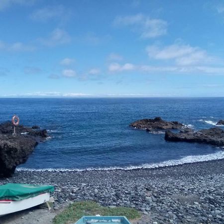 Blue Sea. Tony Frias. Las Eras. Arico - Tenerife. Arico el Nuevo Buitenkant foto