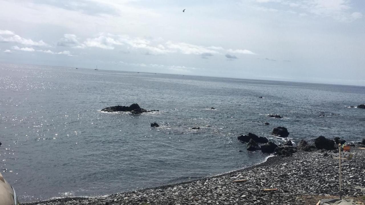 Blue Sea. Tony Frias. Las Eras. Arico - Tenerife. Arico el Nuevo Buitenkant foto